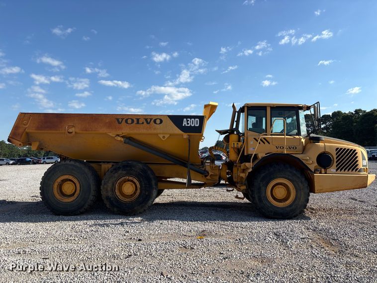 image for item YA3422 2003 Volvo A30D articulated haul truck