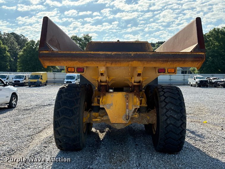 image for item YA3422 2003 Volvo A30D articulated haul truck