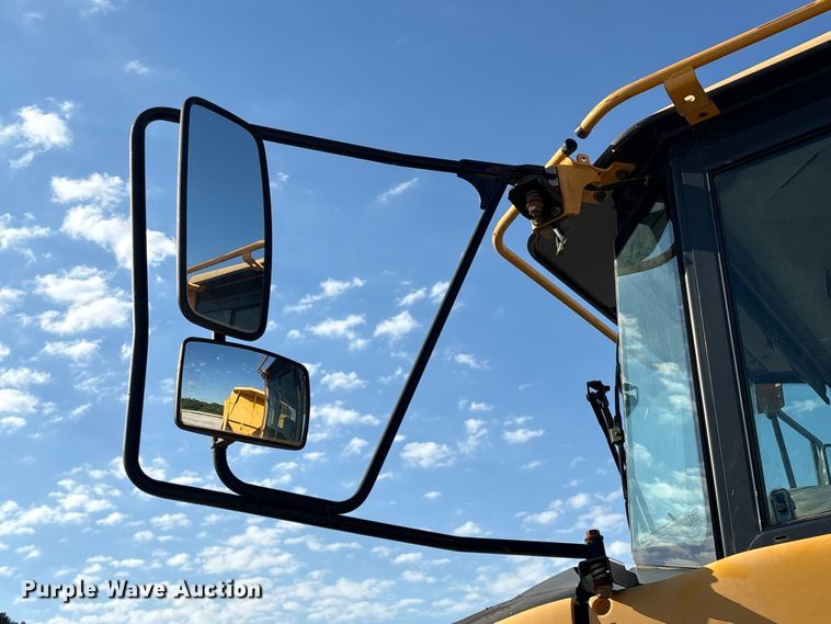 image for item YA3422 2003 Volvo A30D articulated haul truck