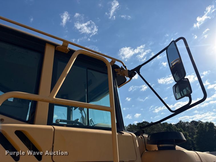 image for item YA3422 2003 Volvo A30D articulated haul truck