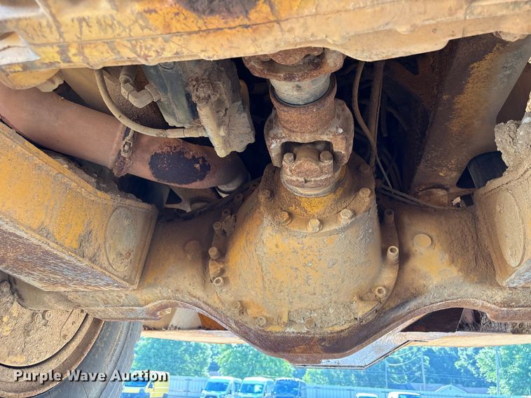 image for item YA3422 2003 Volvo A30D articulated haul truck