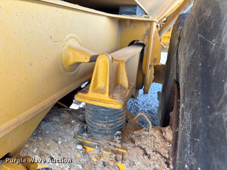 image for item YA3422 2003 Volvo A30D articulated haul truck