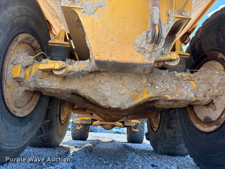 image for item YA3422 2003 Volvo A30D articulated haul truck
