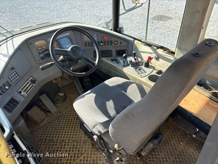 image for item YA3422 2003 Volvo A30D articulated haul truck