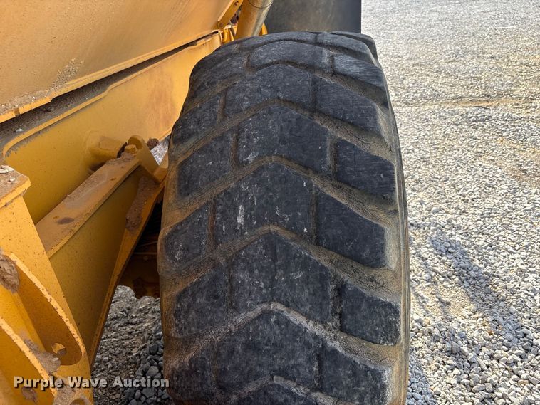 image for item YA3422 2003 Volvo A30D articulated haul truck