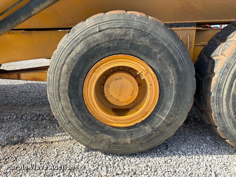 image for item YA3422 2003 Volvo A30D articulated haul truck