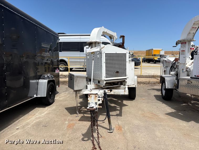 image for item YA3530 2015 Bandit 200UC wood chipper