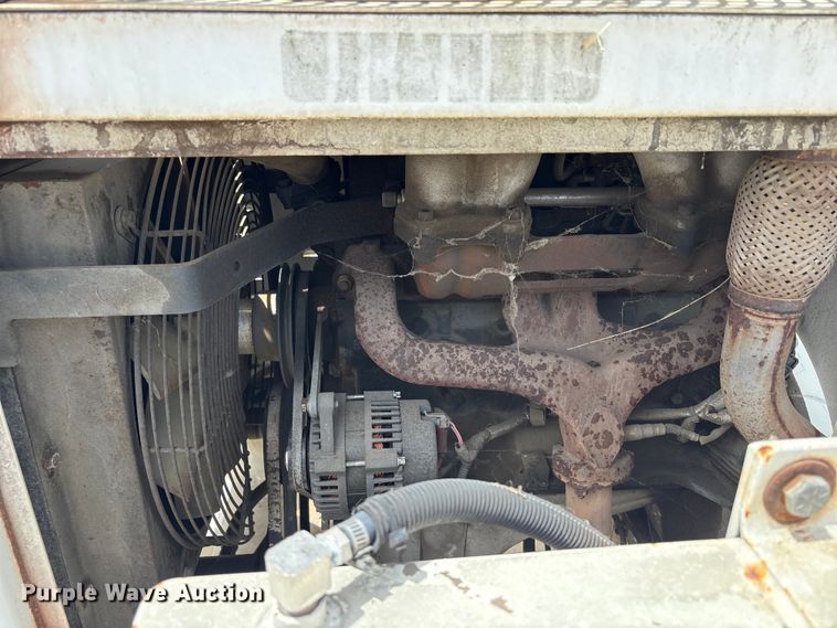image for item YA3530 2015 Bandit 200UC wood chipper
