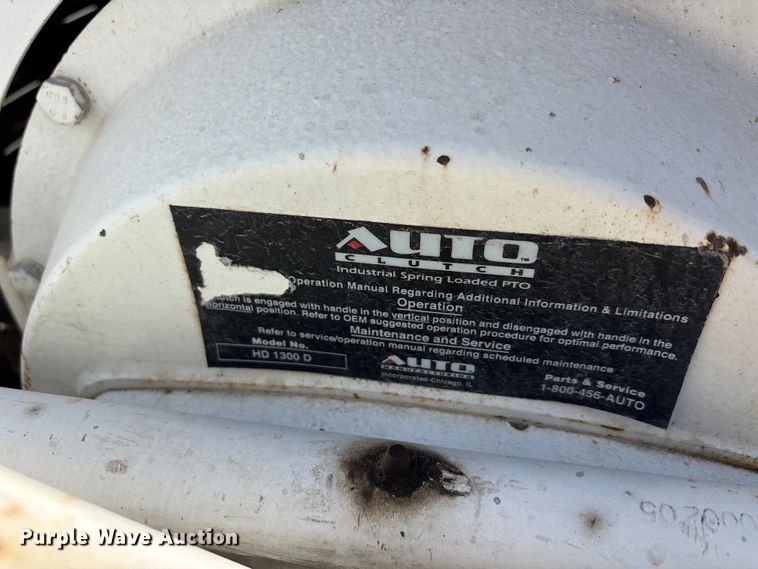 image for item YA3536 2014 Bandit 200UC wood chipper