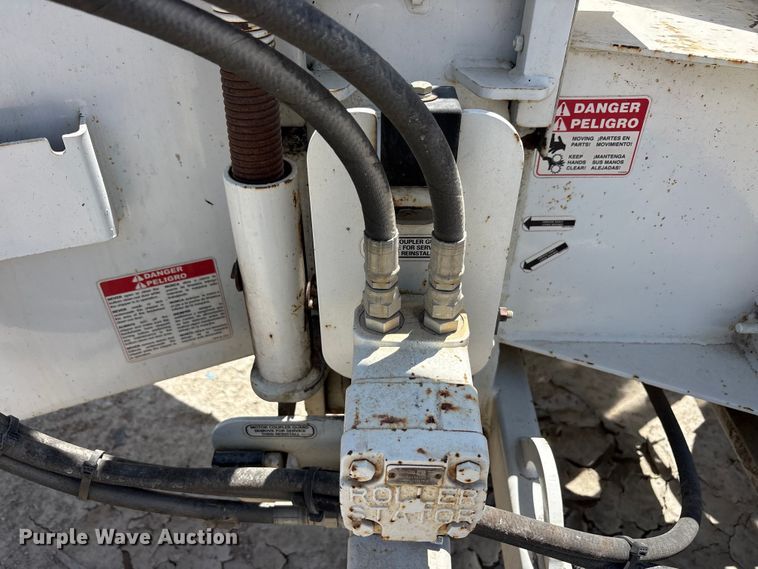 image for item YA3536 2014 Bandit 200UC wood chipper