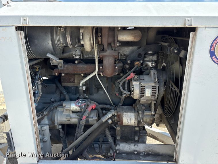 image for item YA3536 2014 Bandit 200UC wood chipper