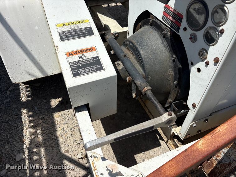 image for item YA3537 2006 Woodchuck wood chipper