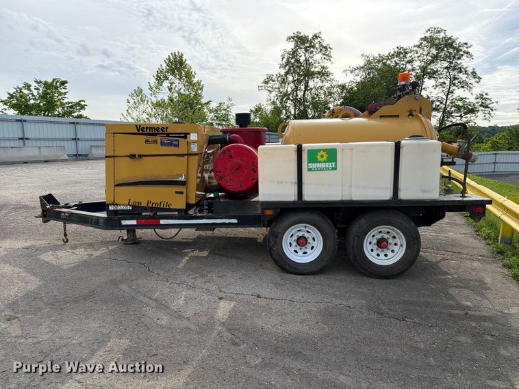 image for item YA3556 2016 Vac-Tron LP573-XDT vacuum trailer
