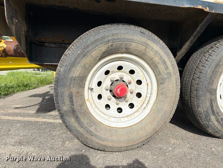image for item YA3556 2016 Vac-Tron LP573-XDT vacuum trailer