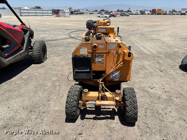 image for item YA3666 2005 Bandit 2100 stump grinder