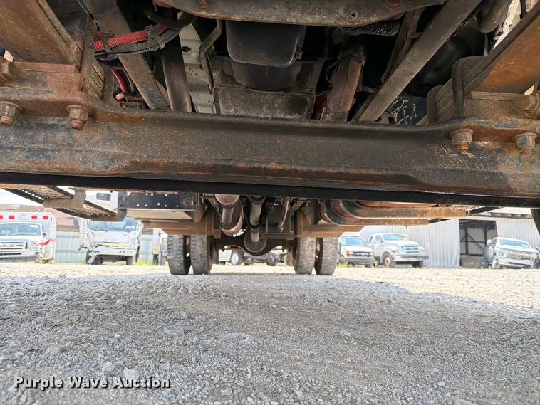 image for item YA3709 2015 Ford F650 Super Duty Ext. Cab chipper truck
