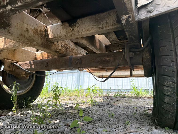 image for item YA3716 2010 Bandit  200XP wood chipper
