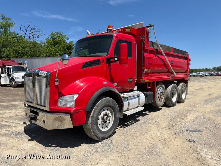 2018-kenworth-t880-dump-truck #1494518