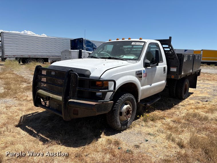 2010 Ford F350 Super Duty flatbed pickup truck