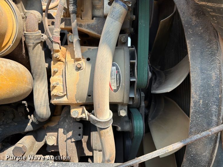 image for item YA3811 2006 Kenworth T8 dump truck