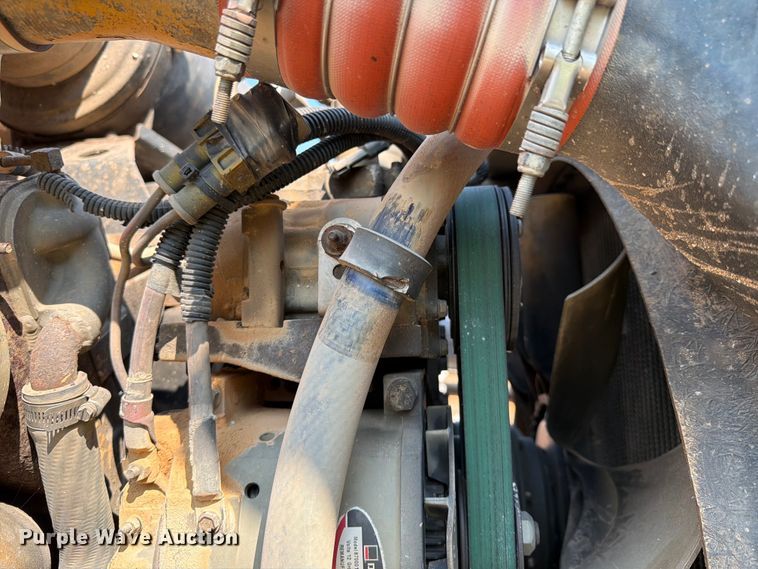 image for item YA3811 2006 Kenworth T8 dump truck