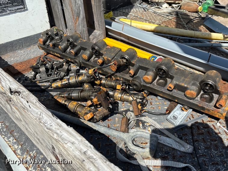 image for item YA3908 2009 International 4300 bucket truck