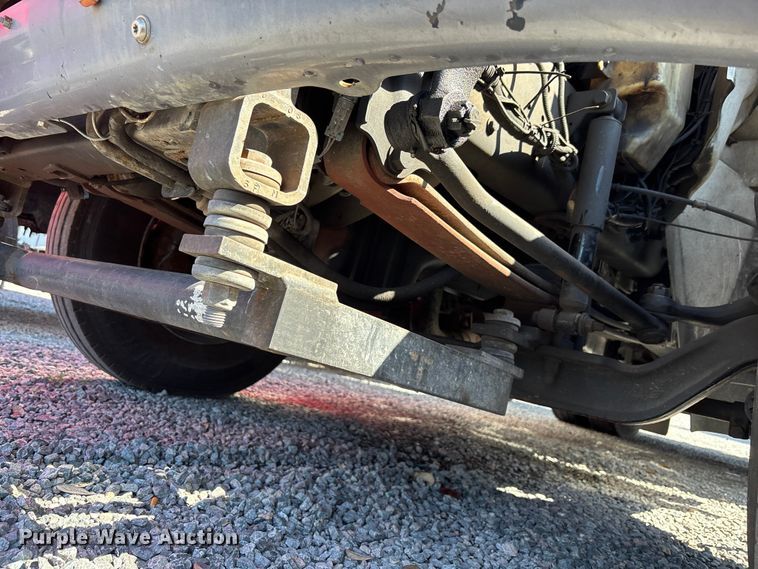 image for item YA3908 2009 International 4300 bucket truck
