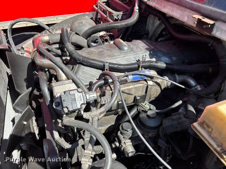 image for item YA3908 2009 International 4300 bucket truck