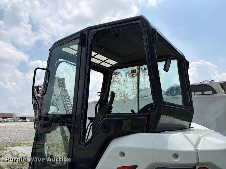 image for item YA3914 2021 Bobcat E60 mini excavator