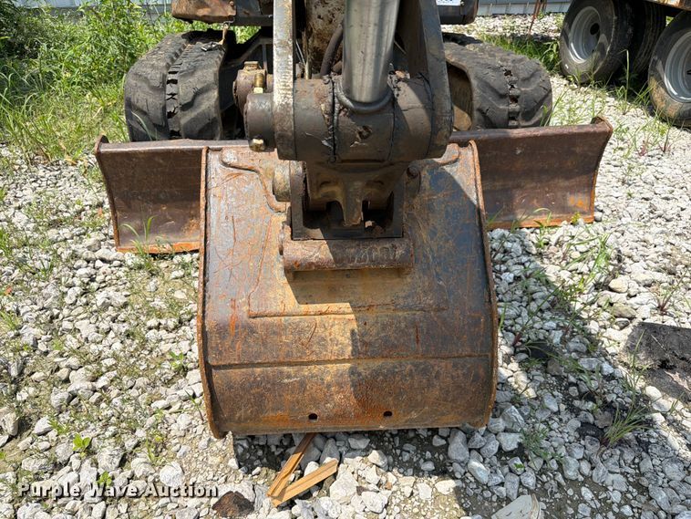 image for item YA3914 2021 Bobcat E60 mini excavator