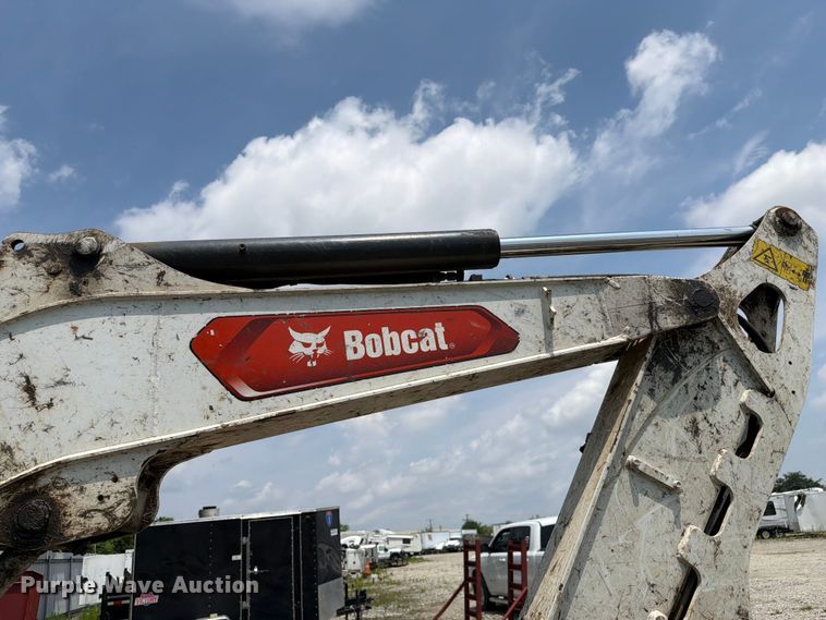 image for item YA3914 2021 Bobcat E60 mini excavator