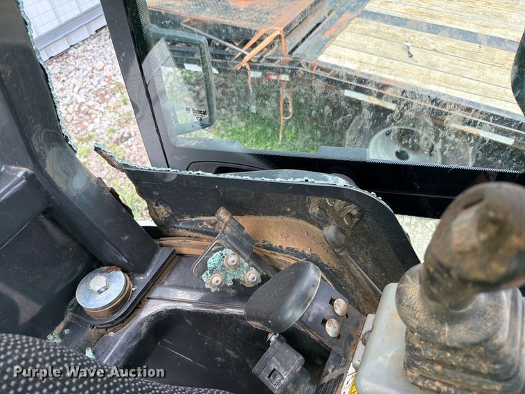 image for item YA3914 2021 Bobcat E60 mini excavator