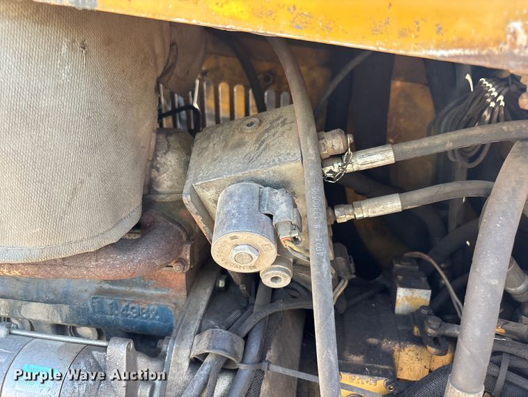 image for item YA3947 2005 Vermeer D7X11 directional boring unit
