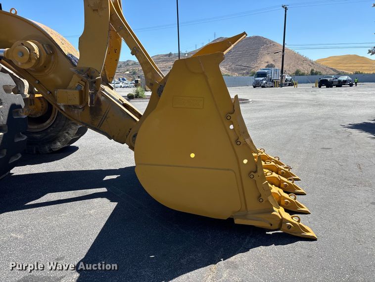 image for item YA3977 2012 Caterpillar 988H high lift wheel loader