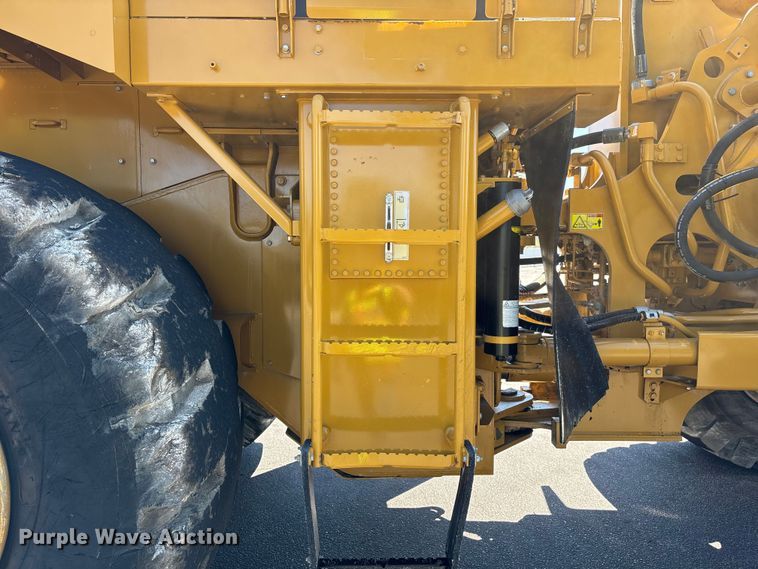 image for item YA3977 2012 Caterpillar 988H high lift wheel loader