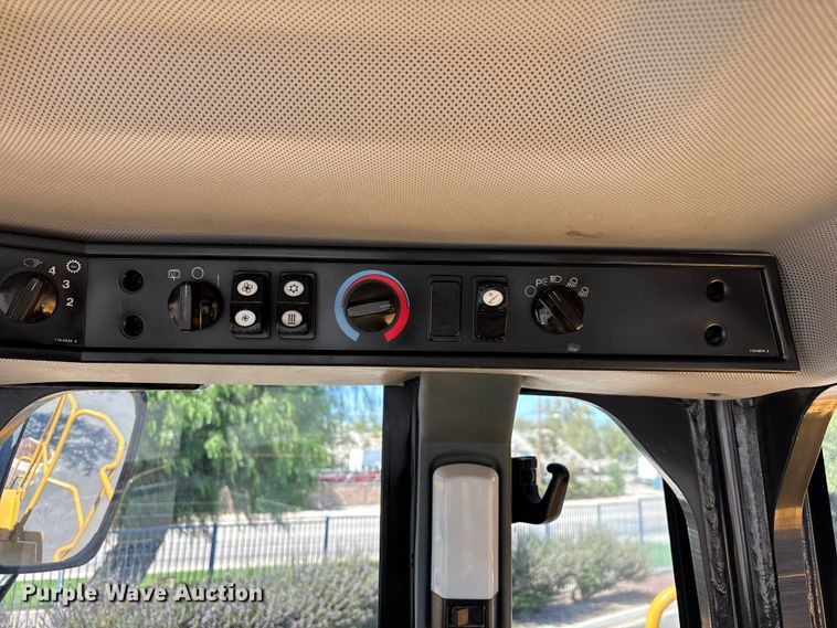image for item YA3977 2012 Caterpillar 988H high lift wheel loader