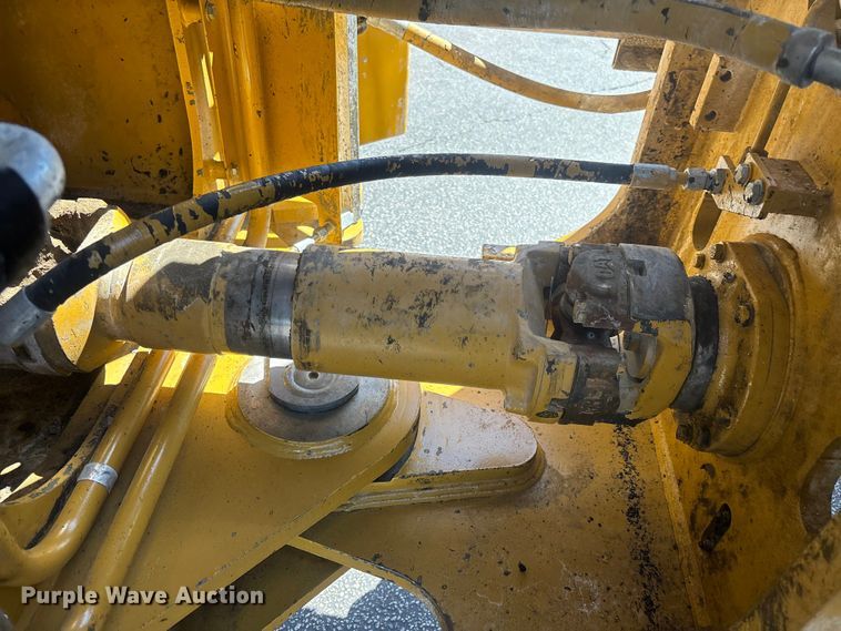 image for item YA3977 2012 Caterpillar 988H high lift wheel loader