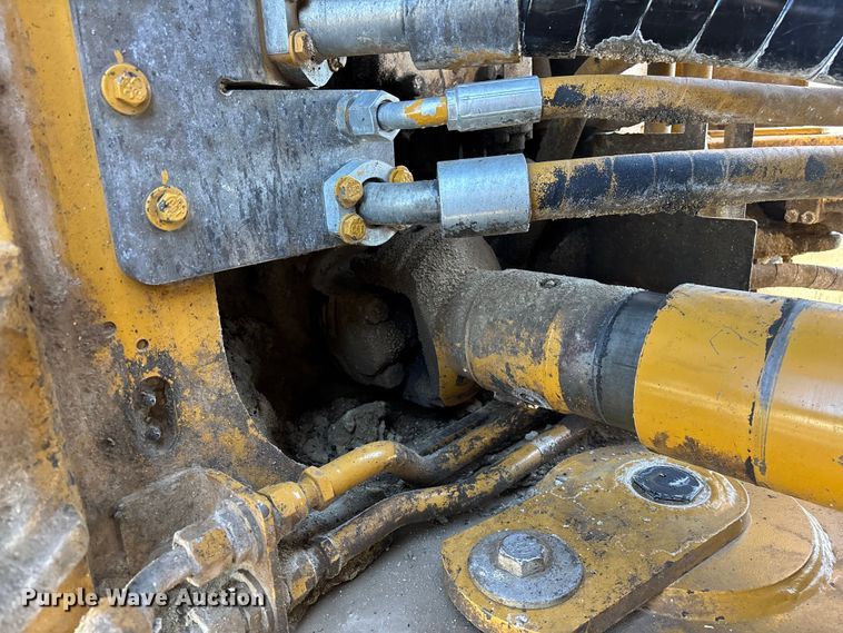 image for item YA3978 2016 Caterpillar 988K wheel loader