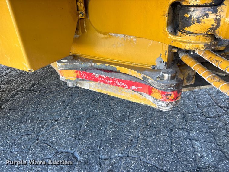 image for item YA3978 2016 Caterpillar 988K wheel loader
