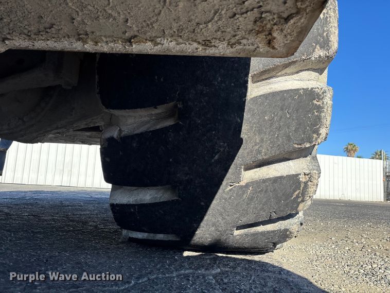 image for item YA3978 2016 Caterpillar 988K wheel loader