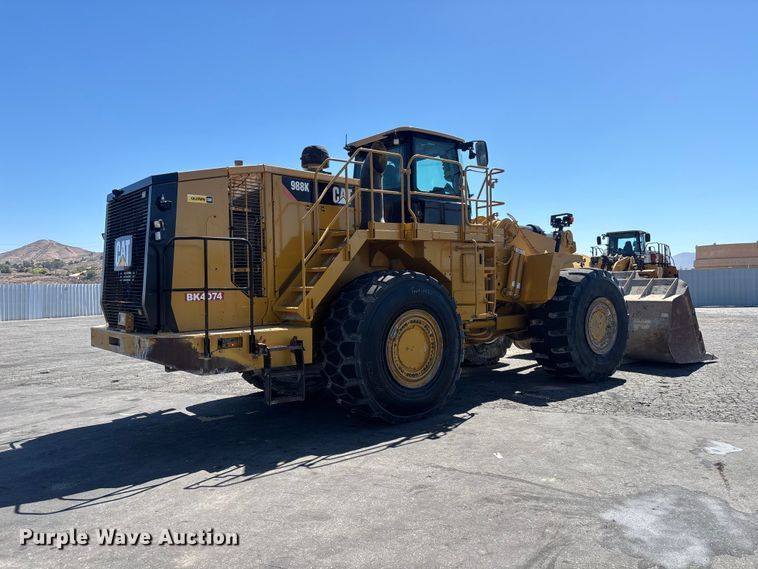 image for item YA3979 2015 Caterpillar 988K wheel loader