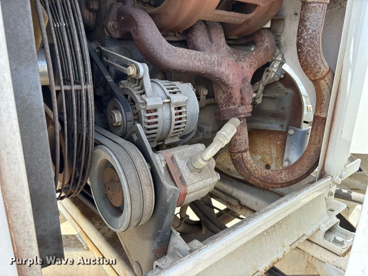 image for item YA4004 2017 Bandit 200 wood chipper
