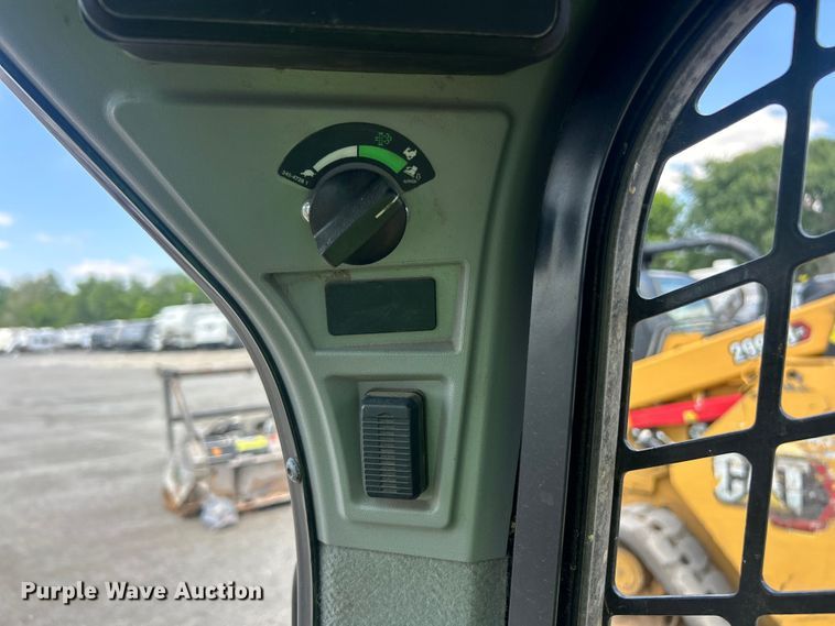 image for item YA4030 2019 Caterpillar 299D3 XE tracked skid steer loader