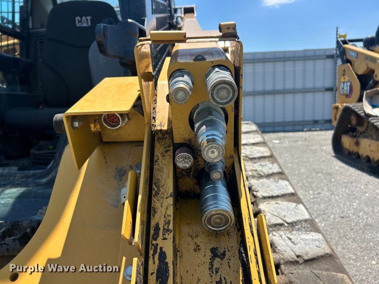 image for item YA4032 2021 Caterpillar 299D3 XE  tracked skid steer loader