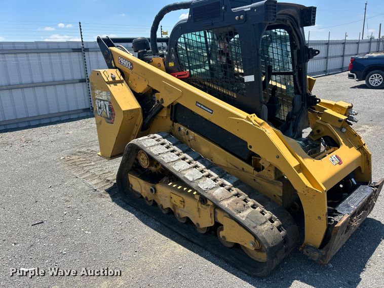 image for item YA4032 2021 Caterpillar 299D3 XE  tracked skid steer loader