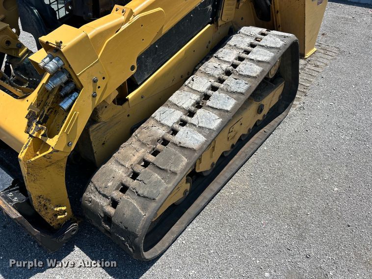 image for item YA4032 2021 Caterpillar 299D3 XE  tracked skid steer loader