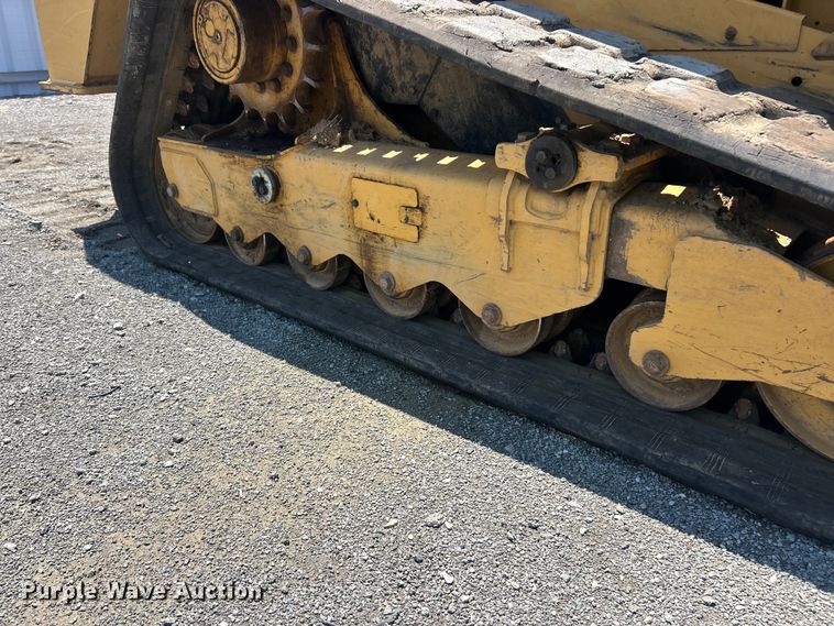 image for item YA4032 2021 Caterpillar 299D3 XE  tracked skid steer loader