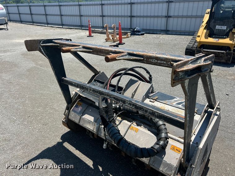 image for item YA4033 FAE UML/SSL-150 VT skid steer mulcher