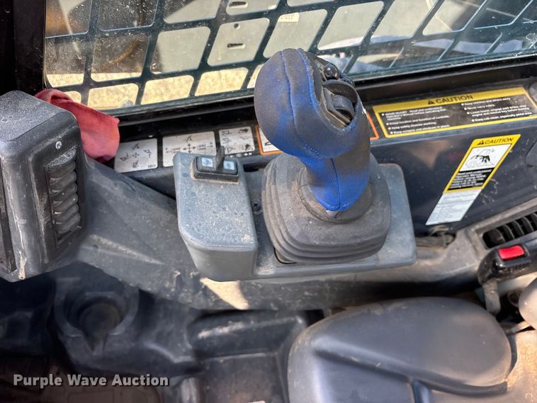 image for item YA4084 2024 John Deere 331G tracked skid steer loader