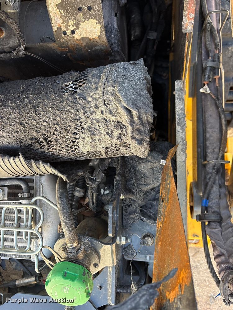 image for item YA4084 2024 John Deere 331G tracked skid steer loader